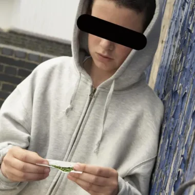 legalização maconha adolescentes